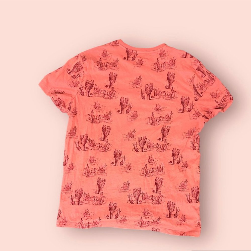 (Retail $15) Men Goodfellow & Co Cactus Faded Rose Shirt (Size M)